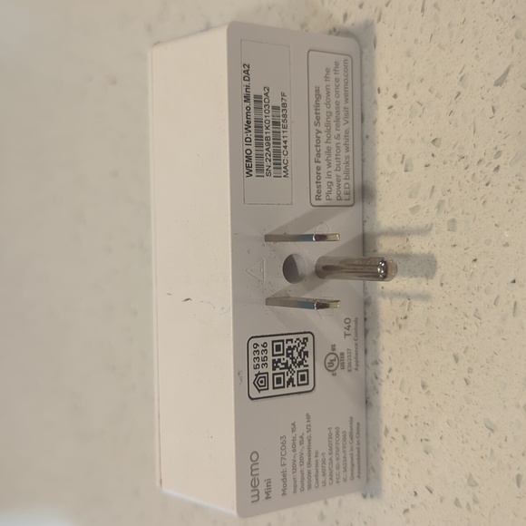 Wemo mini smart plug - Picture 2 of 4